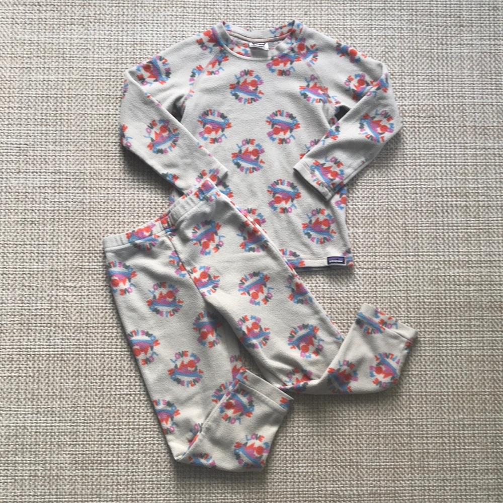 Patagonia Fleece Set (size 5T)
